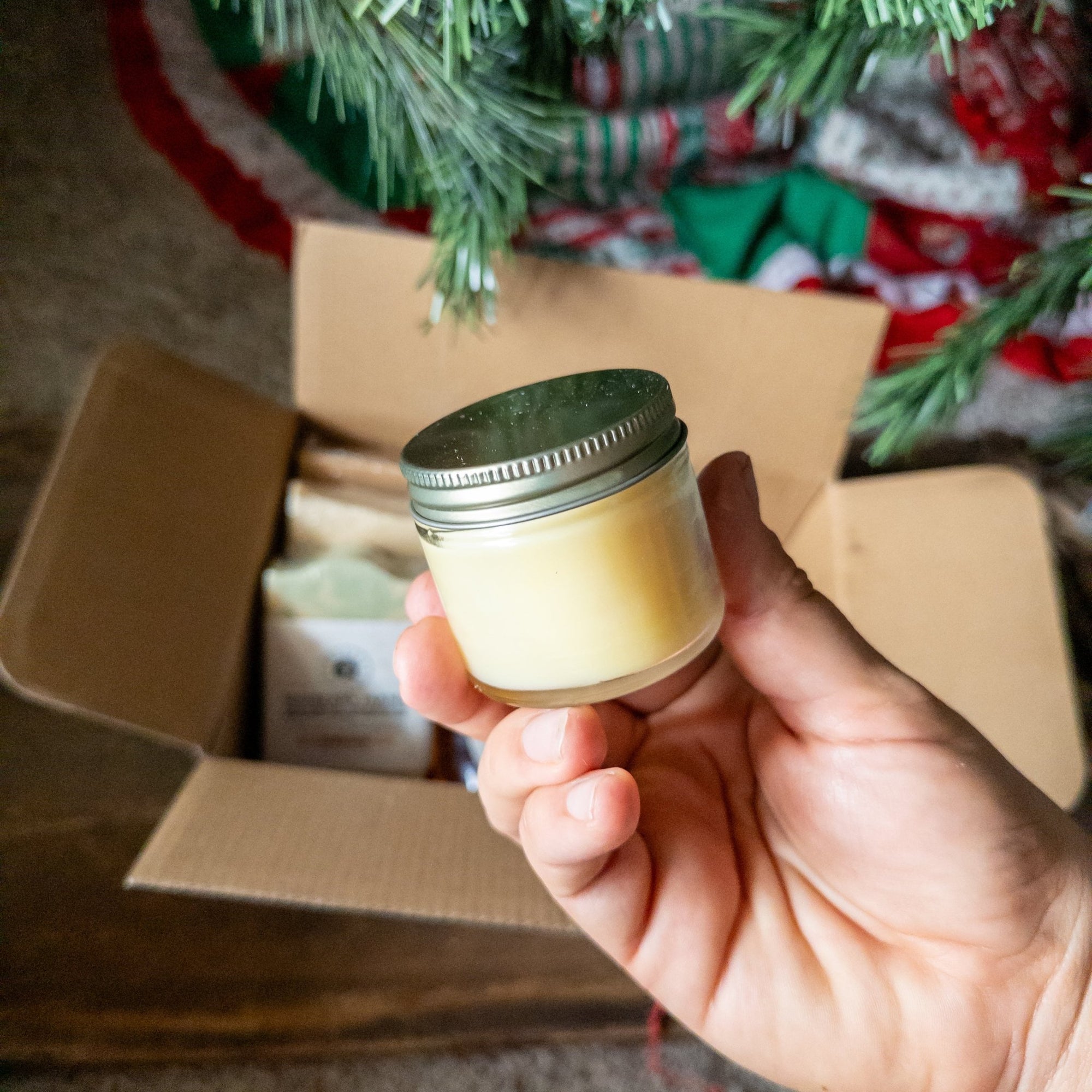 Holiday Farmstead Gift Box - Mayberry Farms