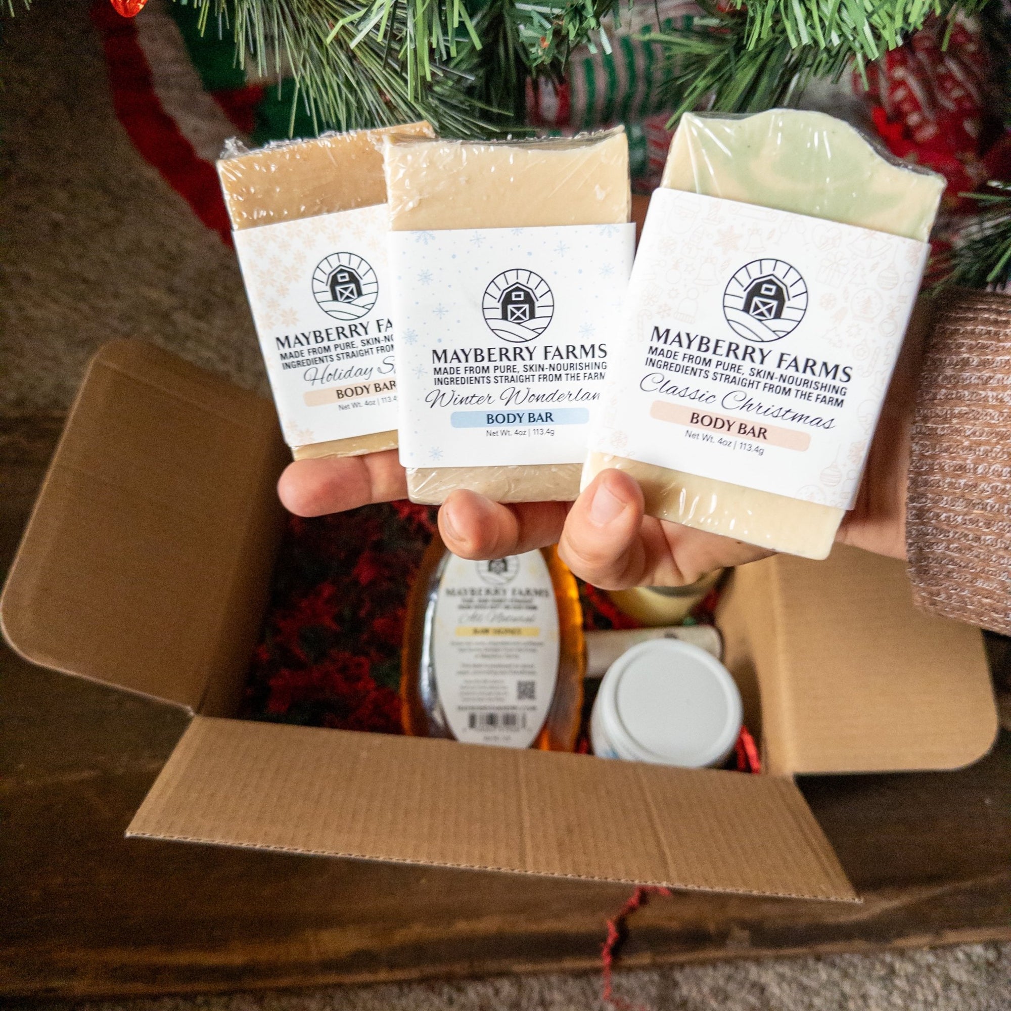 Holiday Farmstead Gift Box - Mayberry Farms